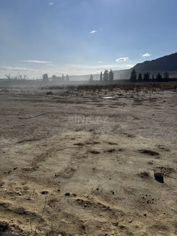 Satılır torpaq sahəsi 689 m²