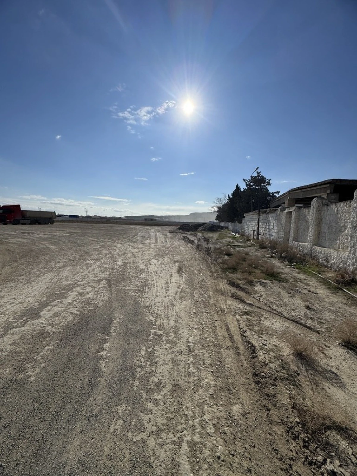 Satılır torpaq sahəsi 689 m²