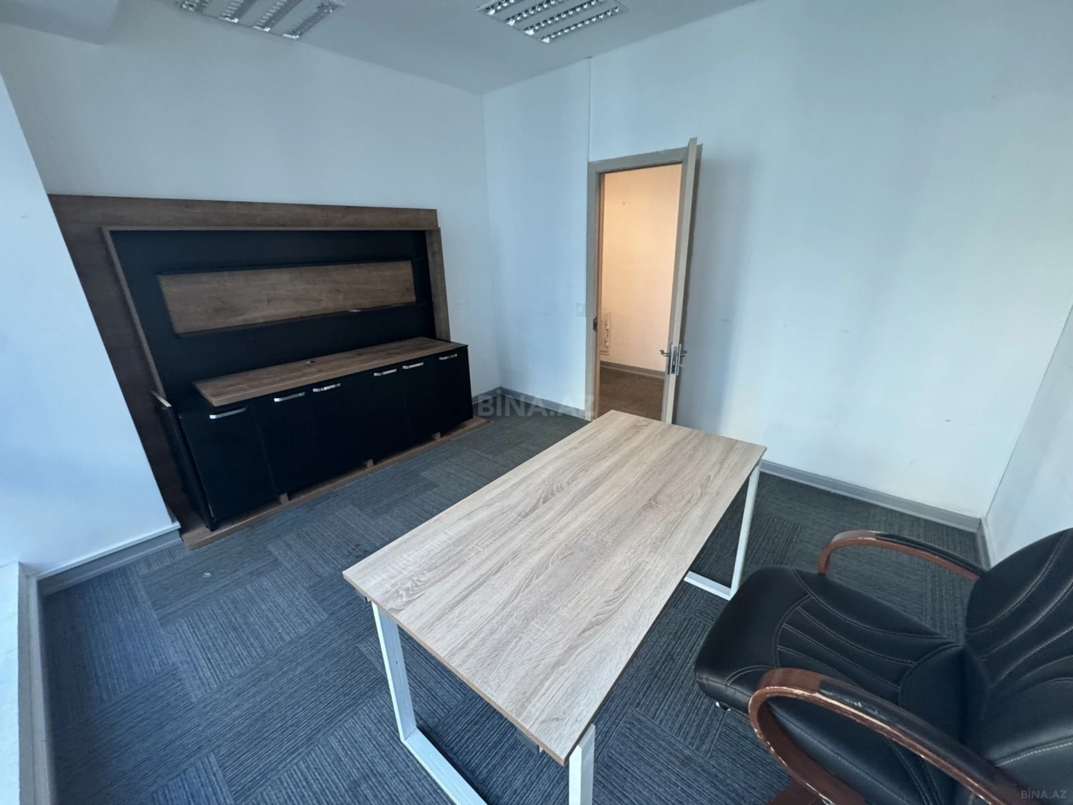 Kirayə verilir 3 otaqlı ofis 95 m²