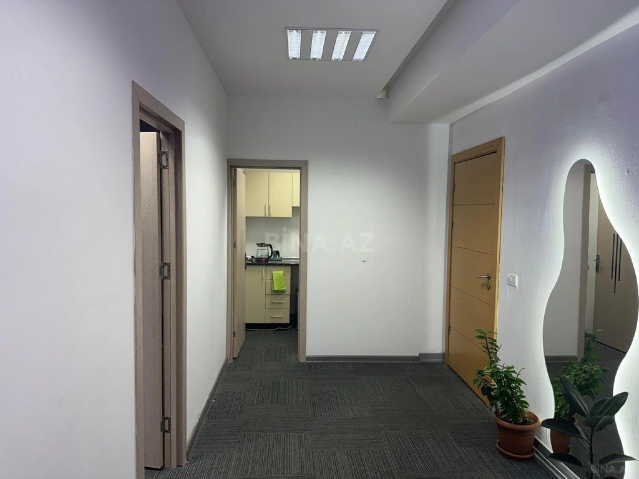 Kirayə verilir 3 otaqlı ofis 95 m²