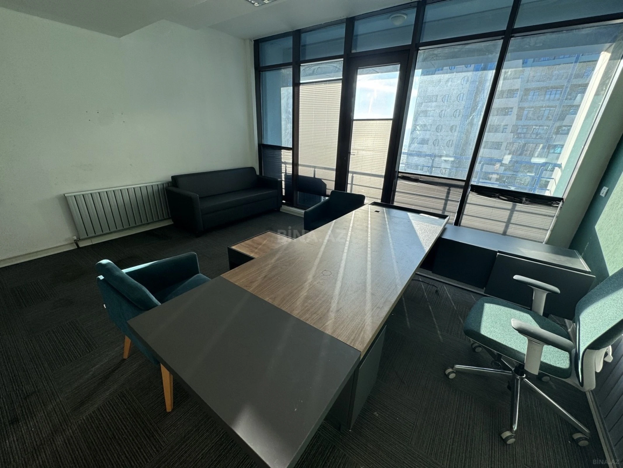 Kirayə verilir 3 otaqlı ofis 95 m²