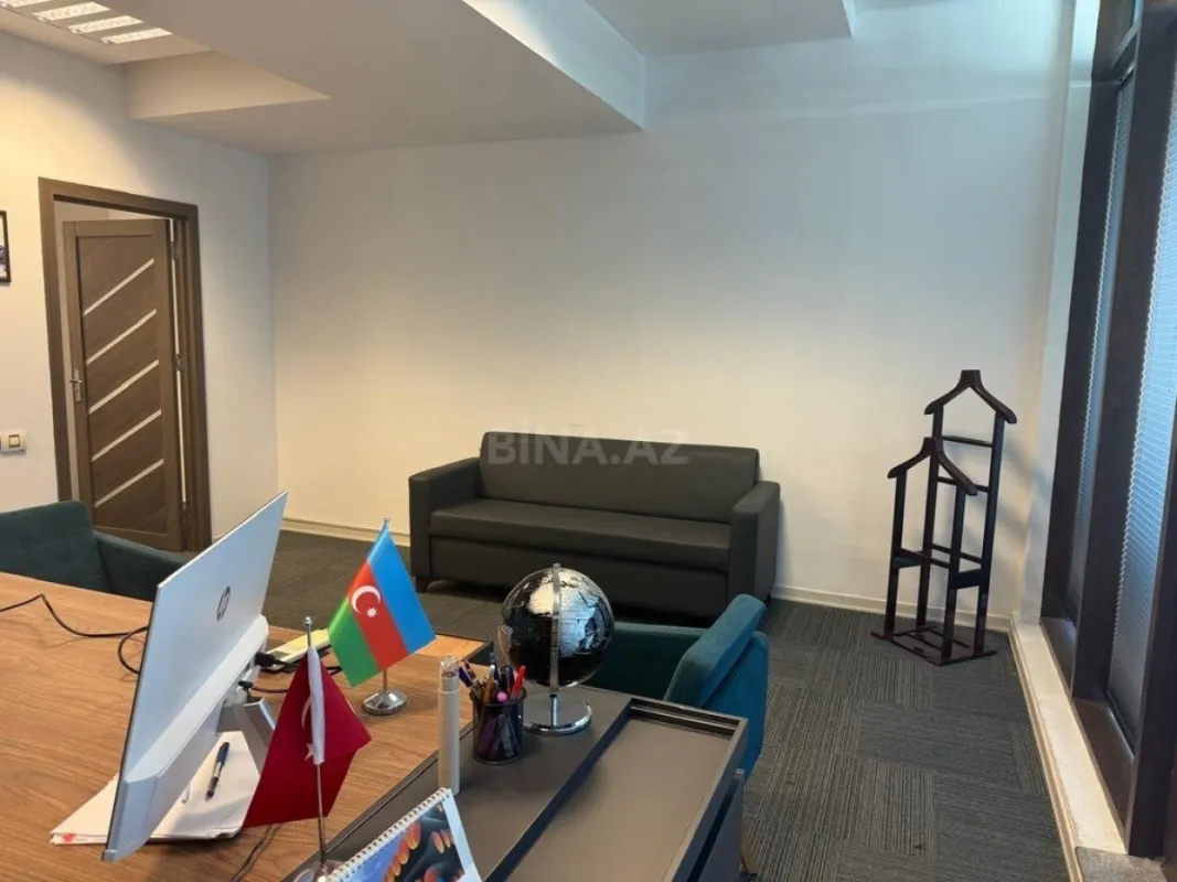 Kirayə verilir 3 otaqlı ofis 95 m²