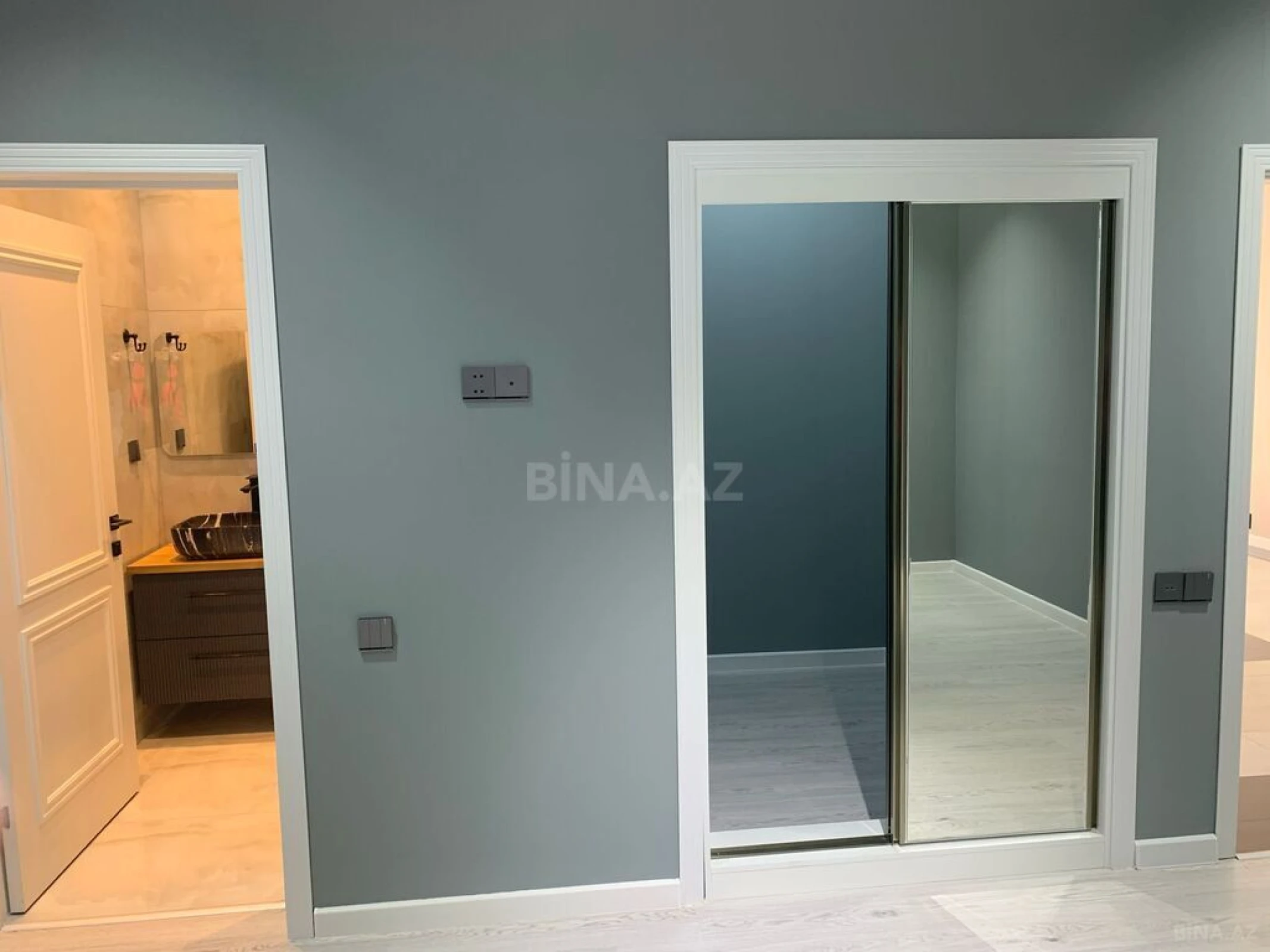 Satılır 6 otaqlı həyət evi 170 m²