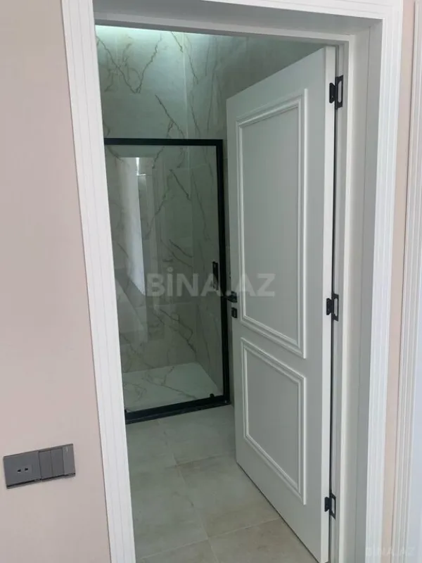 Satılır 6 otaqlı həyət evi 170 m²