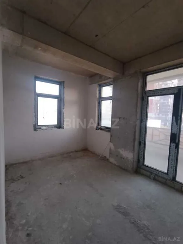 Satılır 3 otaqlı mənzil 114 m²