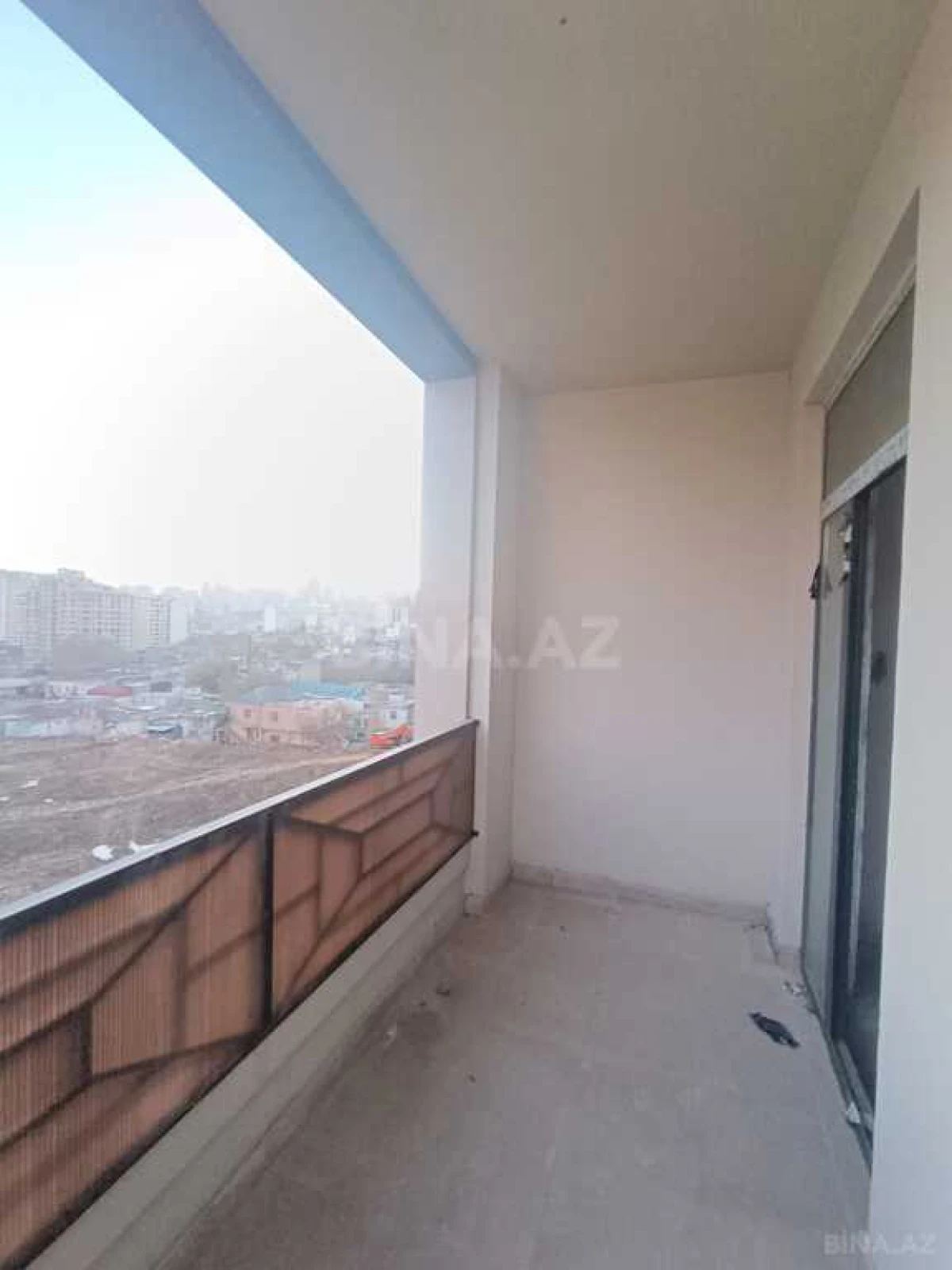 Satılır 3 otaqlı mənzil 114 m²