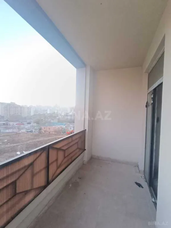 Satılır 3 otaqlı mənzil 114 m²