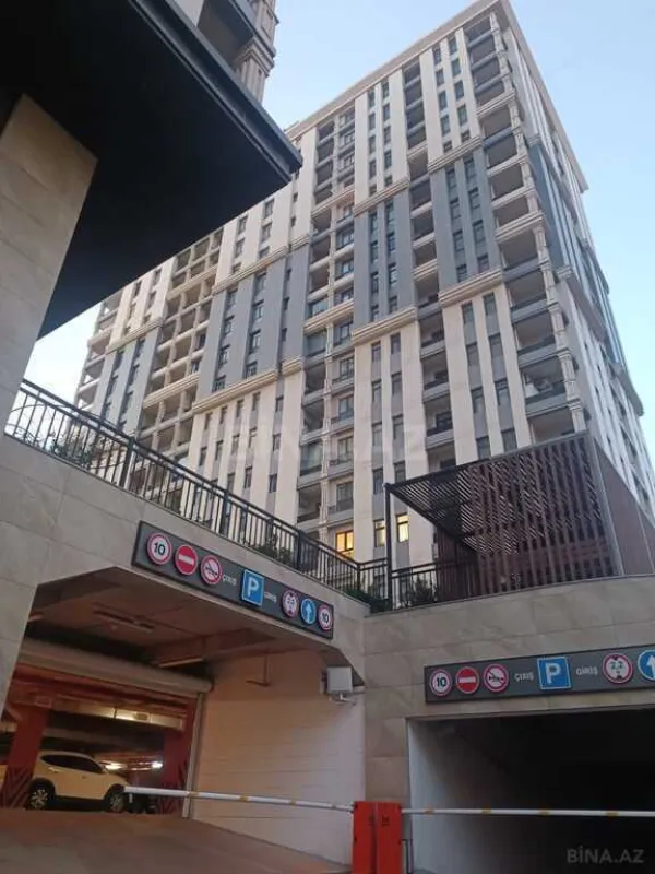 Satılır 3 otaqlı mənzil 114 m²