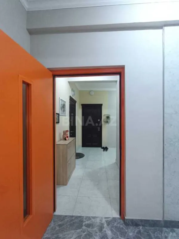 Satılır 3 otaqlı mənzil 114 m²