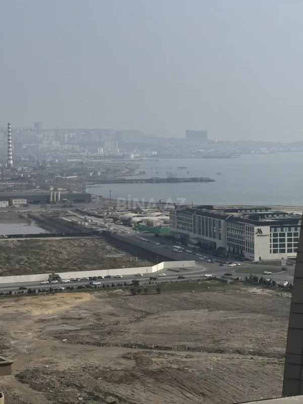 Kirayə verilir 5 otaqlı mənzil 400 m²