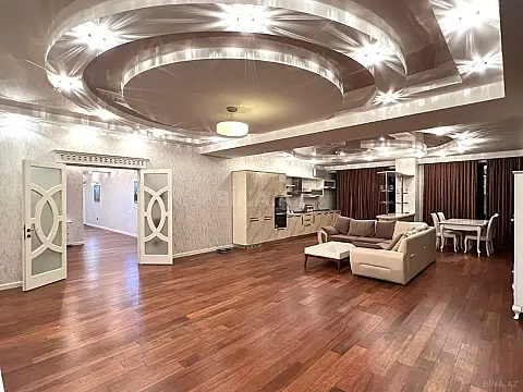 Kirayə verilir 5 otaqlı mənzil 400 m²