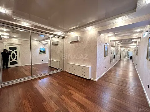 Kirayə verilir 5 otaqlı mənzil 400 m²