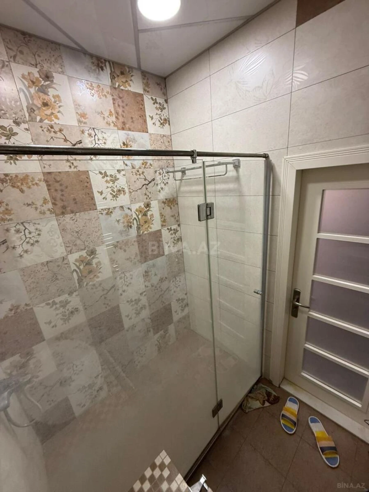 Satılır 3 otaqlı mənzil 115 m²