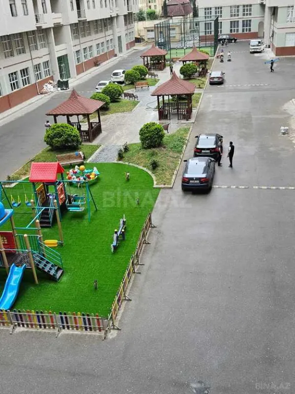 Satılır 3 otaqlı mənzil 115 m²