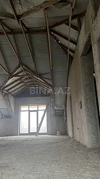 Satılır 7 otaqlı həyət evi 391 m²