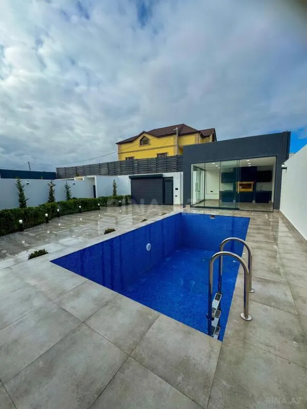 Satılır 4 otaqlı həyət evi 170 m²