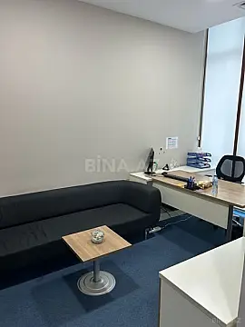 Satılır 15 otaqlı ofis 520 m²