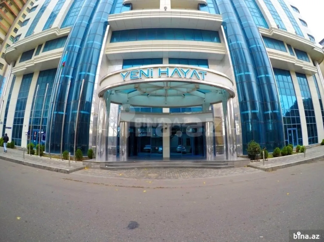 Satılır 15 otaqlı ofis 520 m²