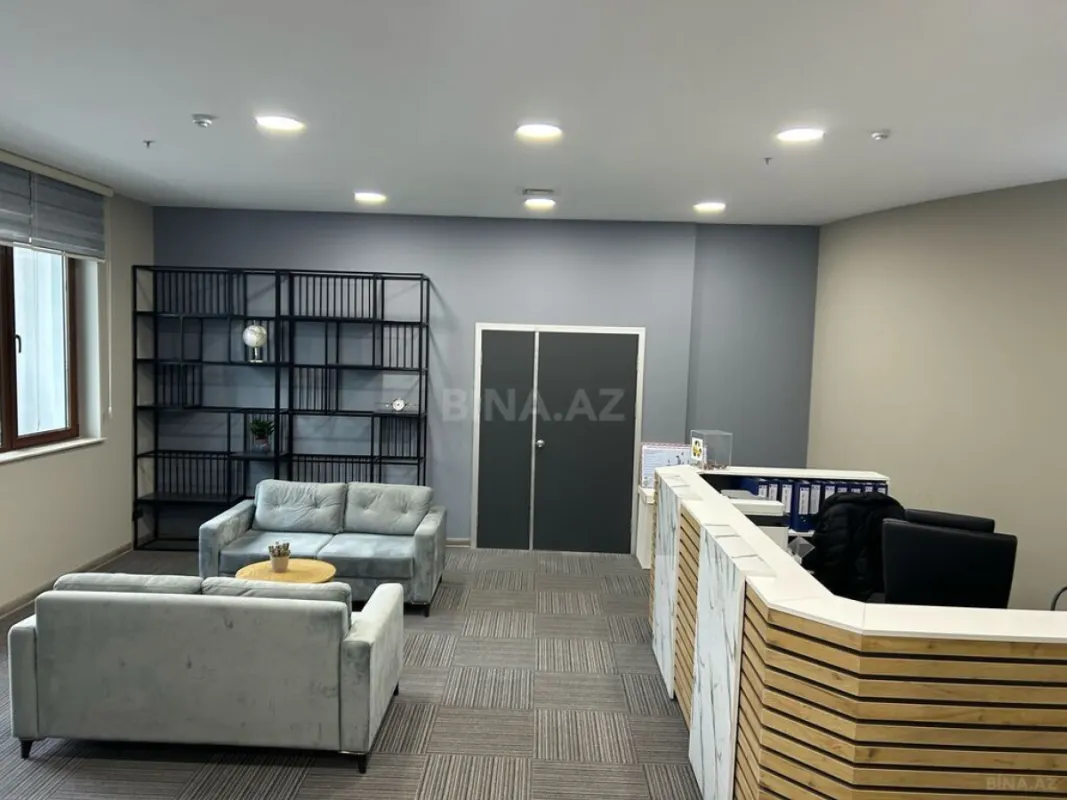 Satılır 15 otaqlı ofis 520 m²