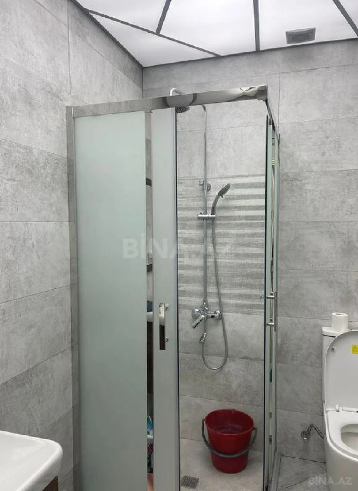 Satılır 3 otaqlı mənzil 120 m²