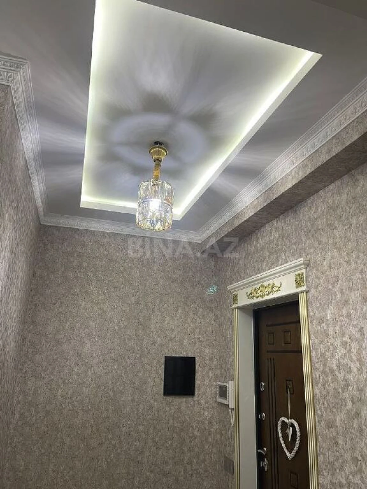 Satılır 3 otaqlı mənzil 120 m²