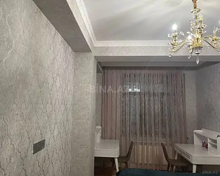 Satılır 3 otaqlı mənzil 120 m²