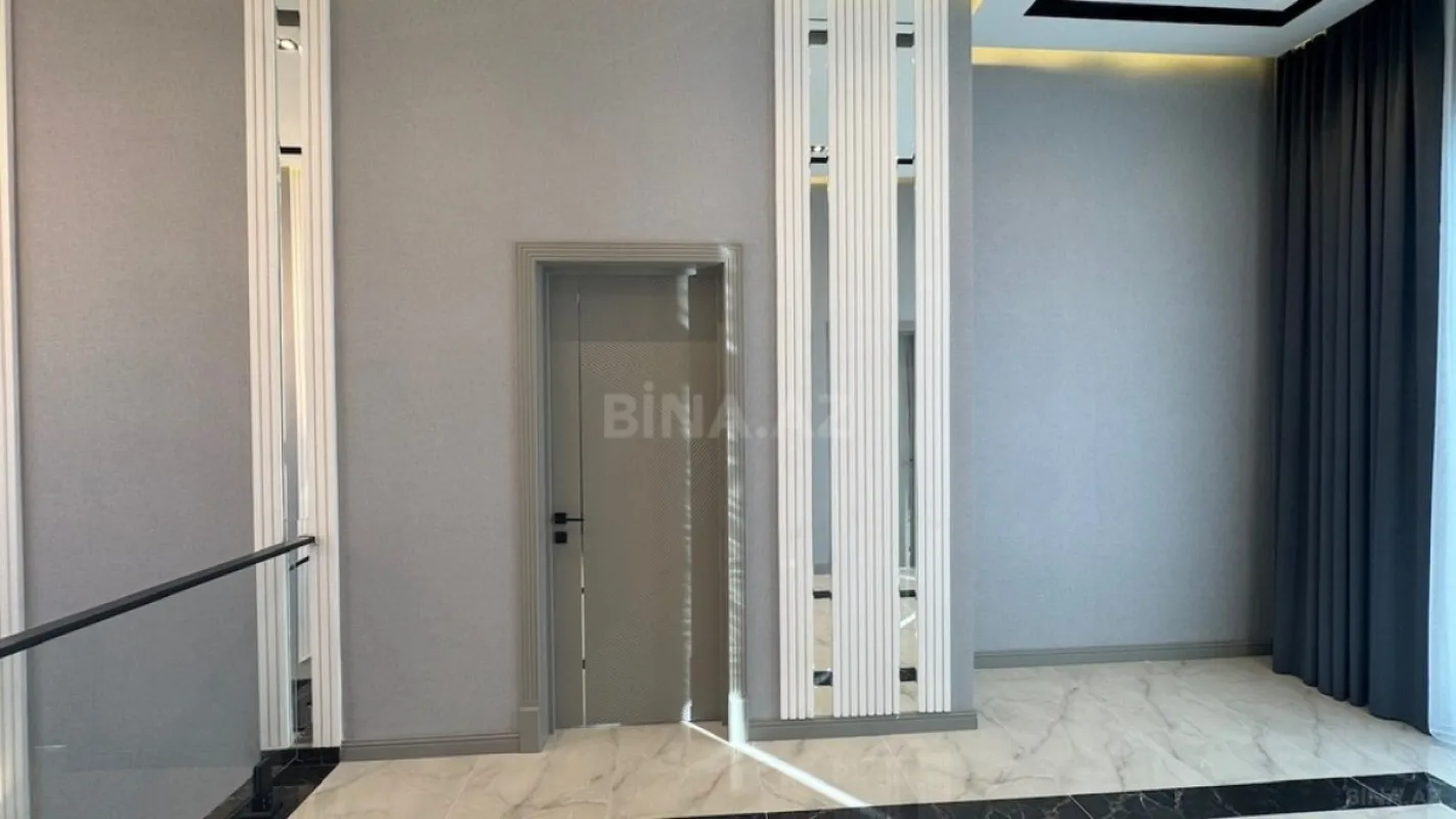 Satılır 4 otaqlı həyət evi 210 m²