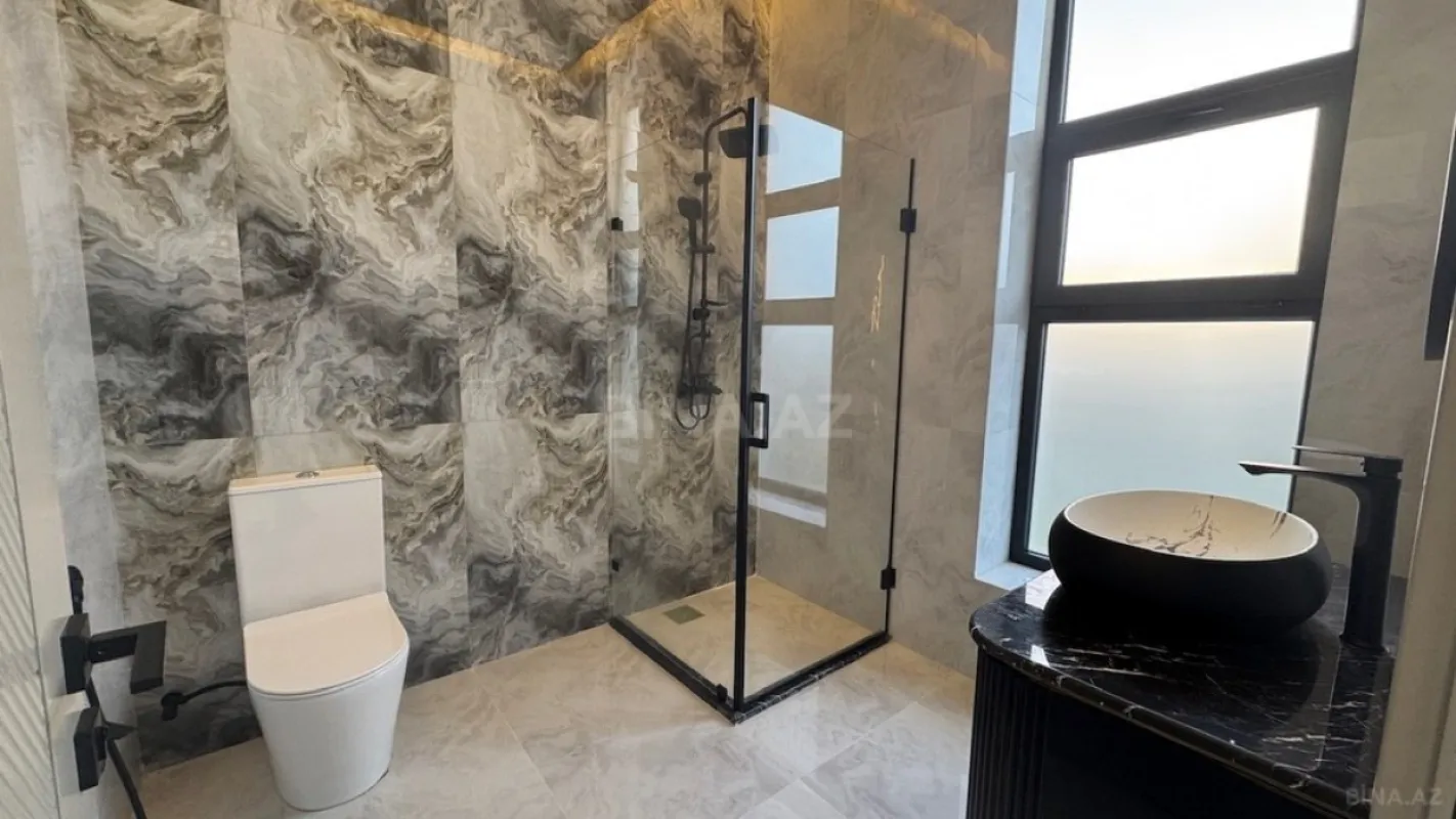 Satılır 4 otaqlı həyət evi 210 m²