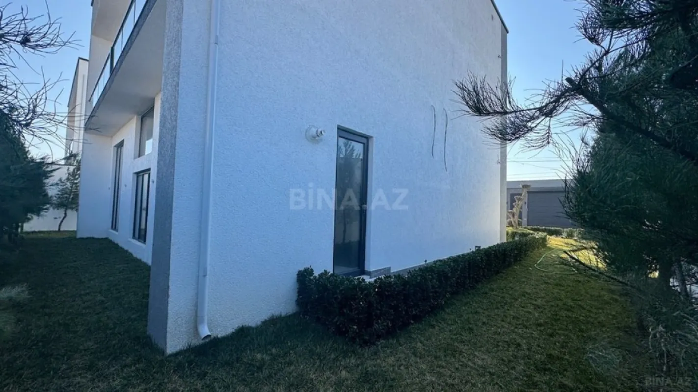 Satılır 4 otaqlı həyət evi 210 m²