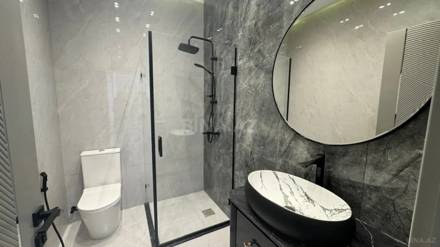 Satılır 4 otaqlı həyət evi 210 m²