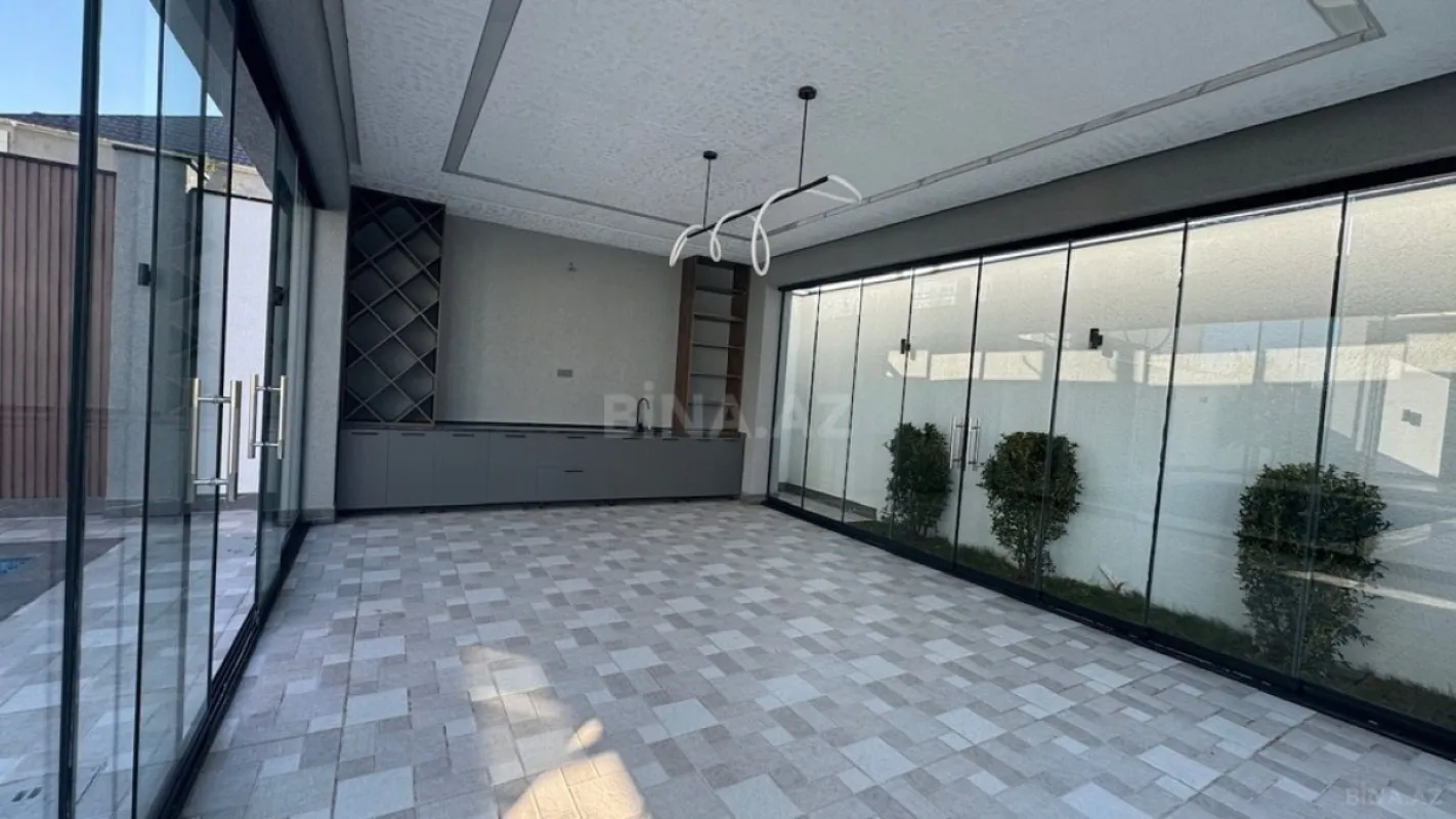 Satılır 4 otaqlı həyət evi 210 m²
