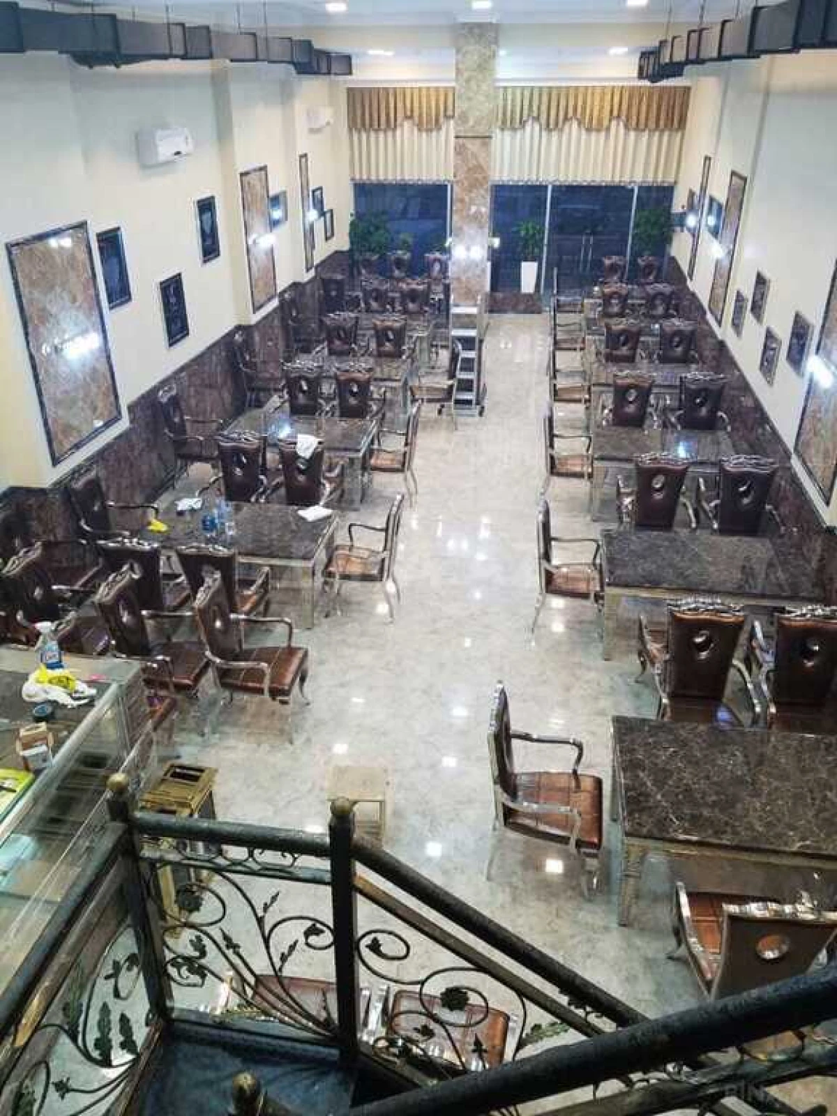 Satılır obyekt 170 m²