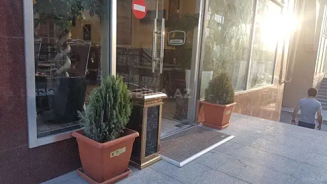 Satılır obyekt 170 m²