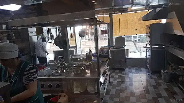 Satılır obyekt 170 m²