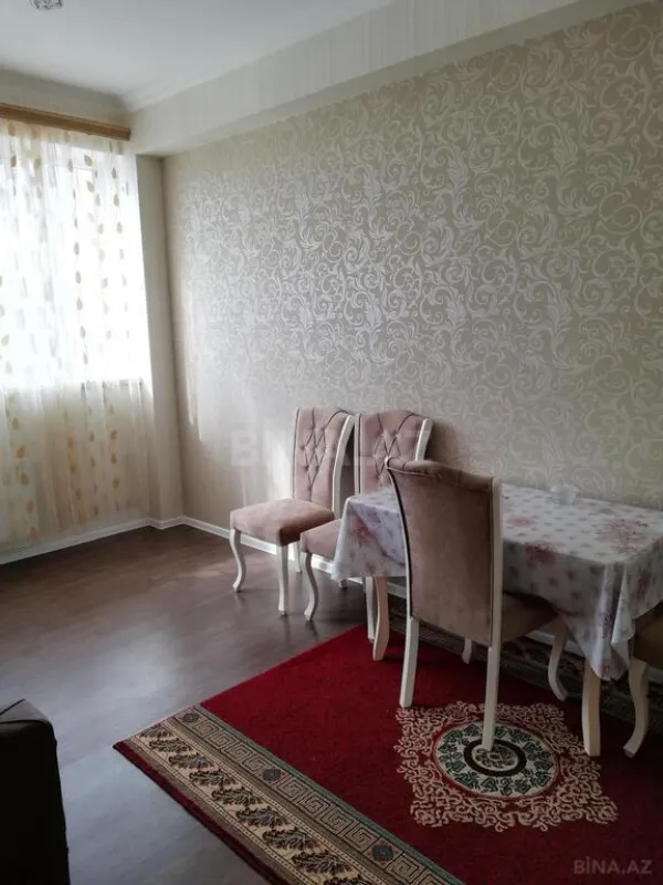 Satılır 1 otaqlı mənzil 40 m²