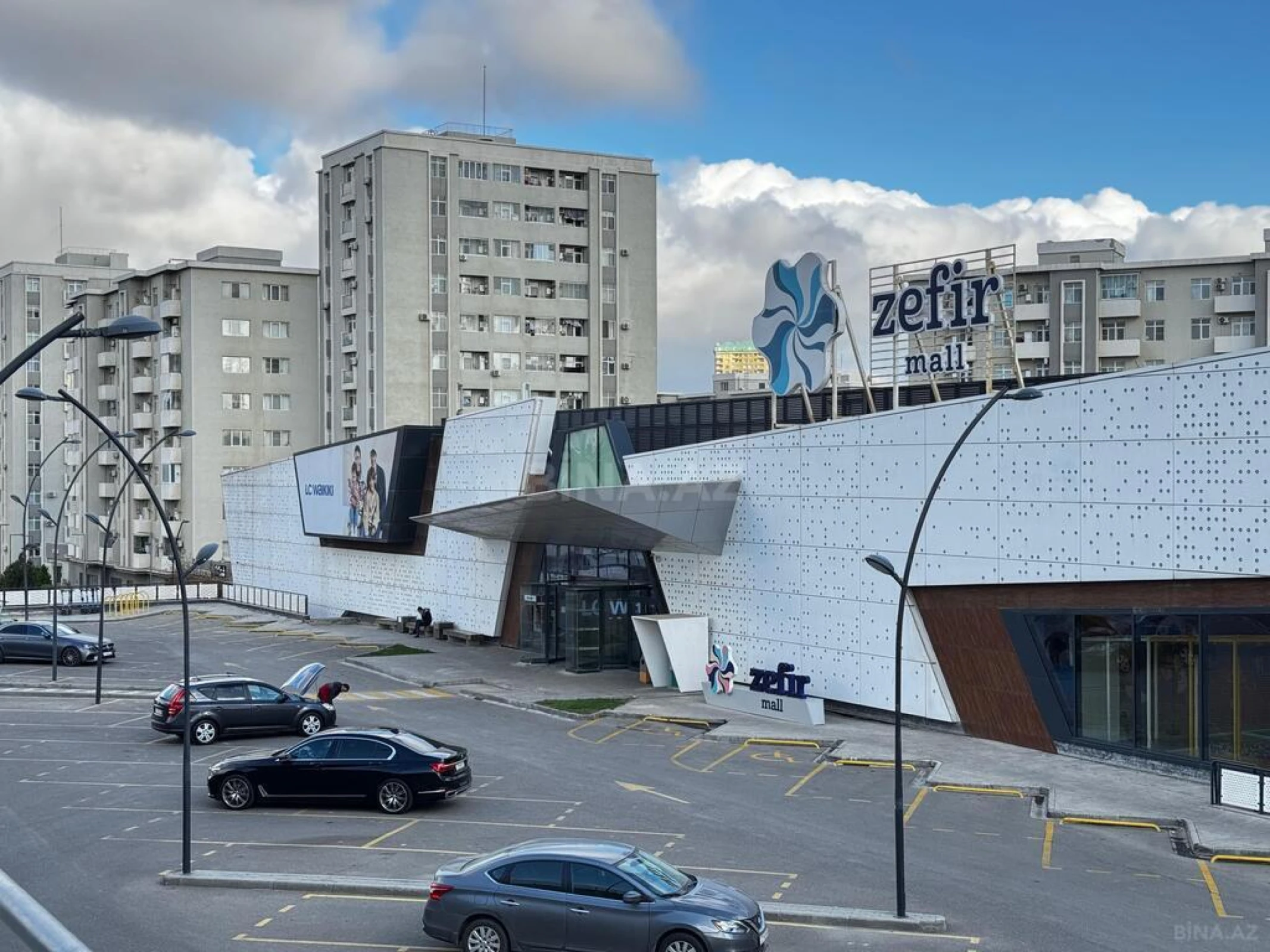 Satılır 1 otaqlı mənzil 40 m²