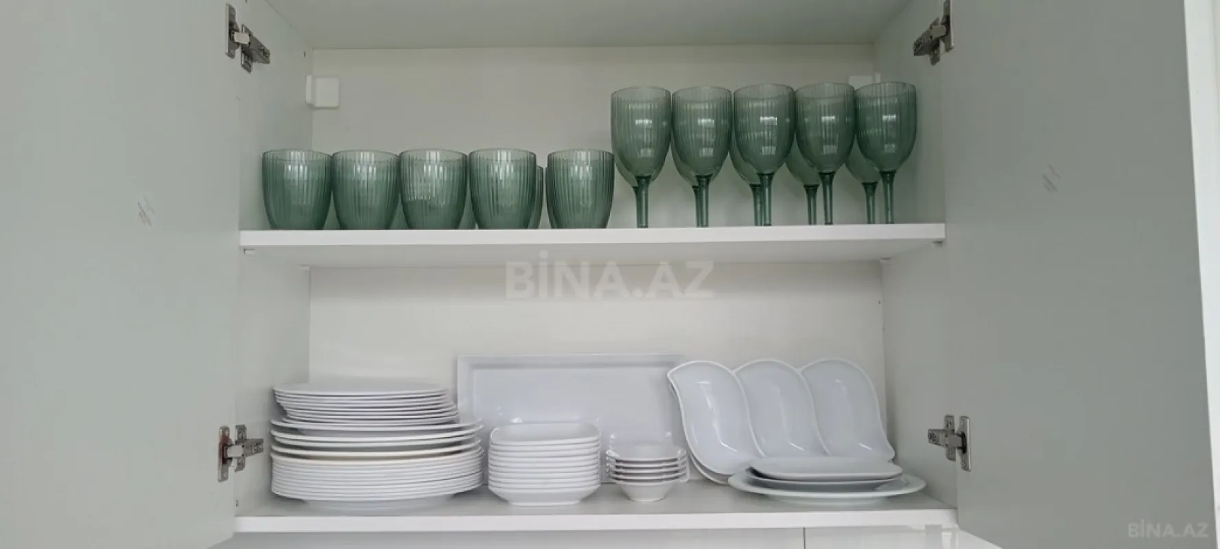 Kirayə verilir 7 otaqlı həyət evi 300 m²