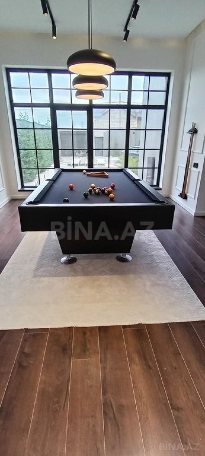 Kirayə verilir 7 otaqlı həyət evi 300 m²