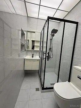 Kirayə verilir 3 otaqlı mənzil 160 m²