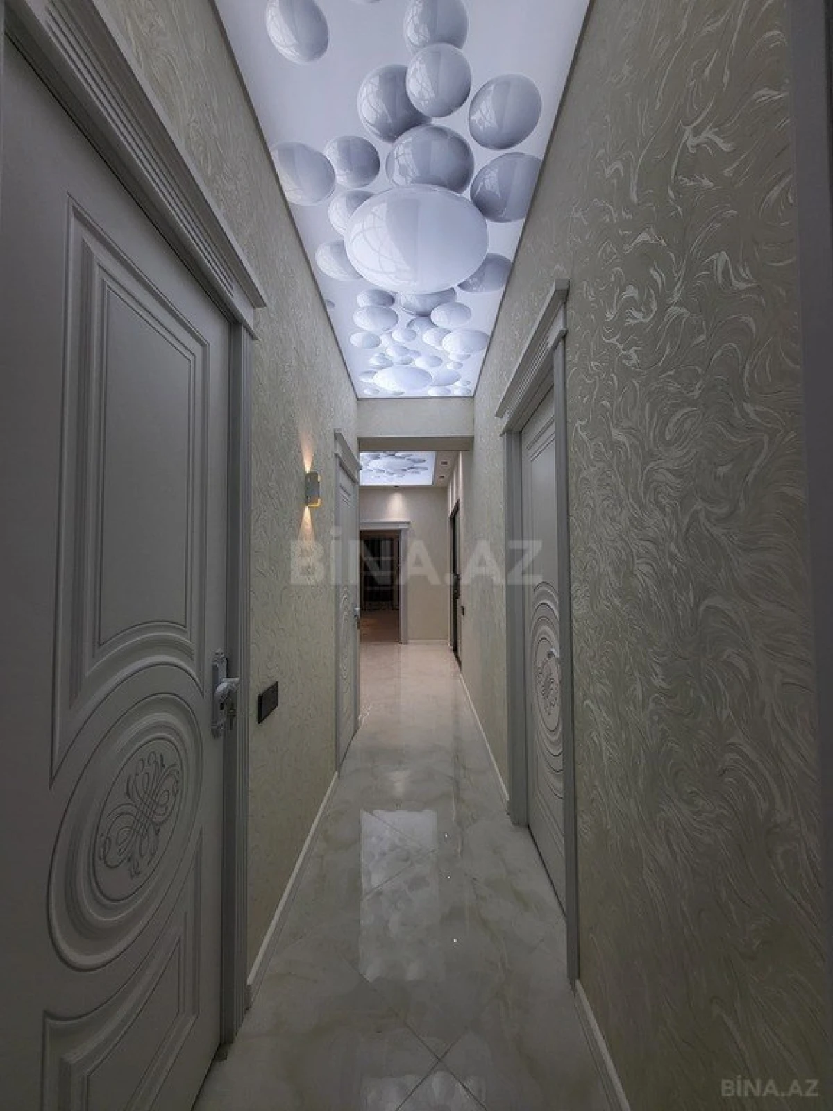 Satılır 3 otaqlı mənzil 96 m²