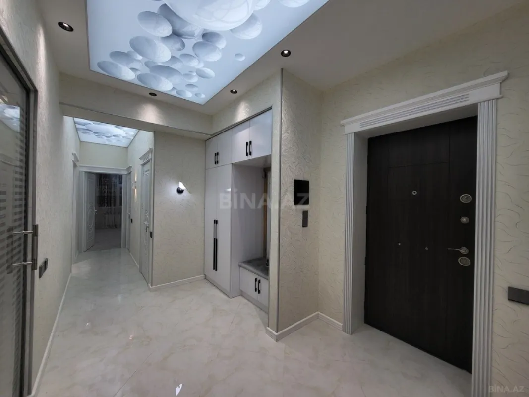 Satılır 3 otaqlı mənzil 96 m²