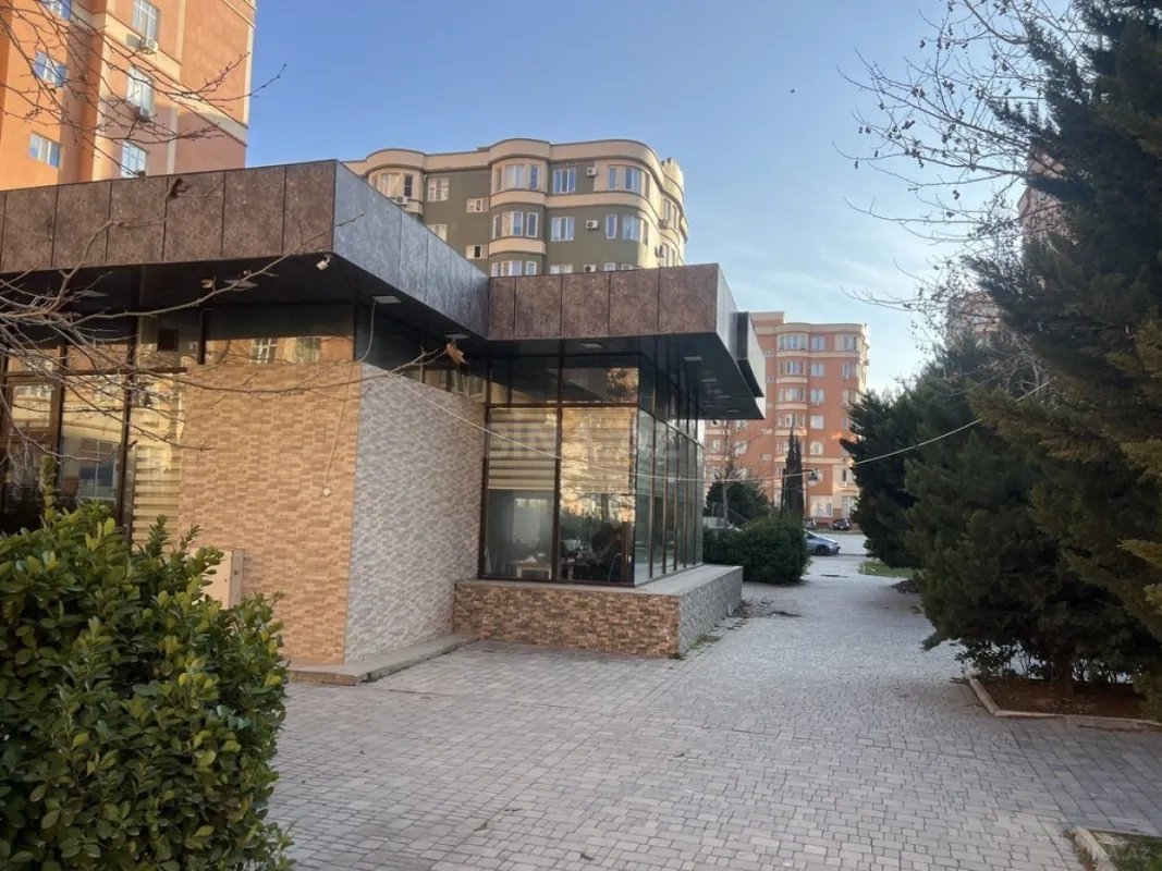 Satılır obyekt 110 m²