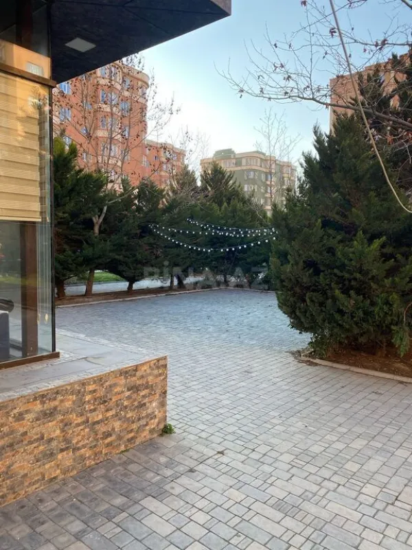 Satılır obyekt 110 m²