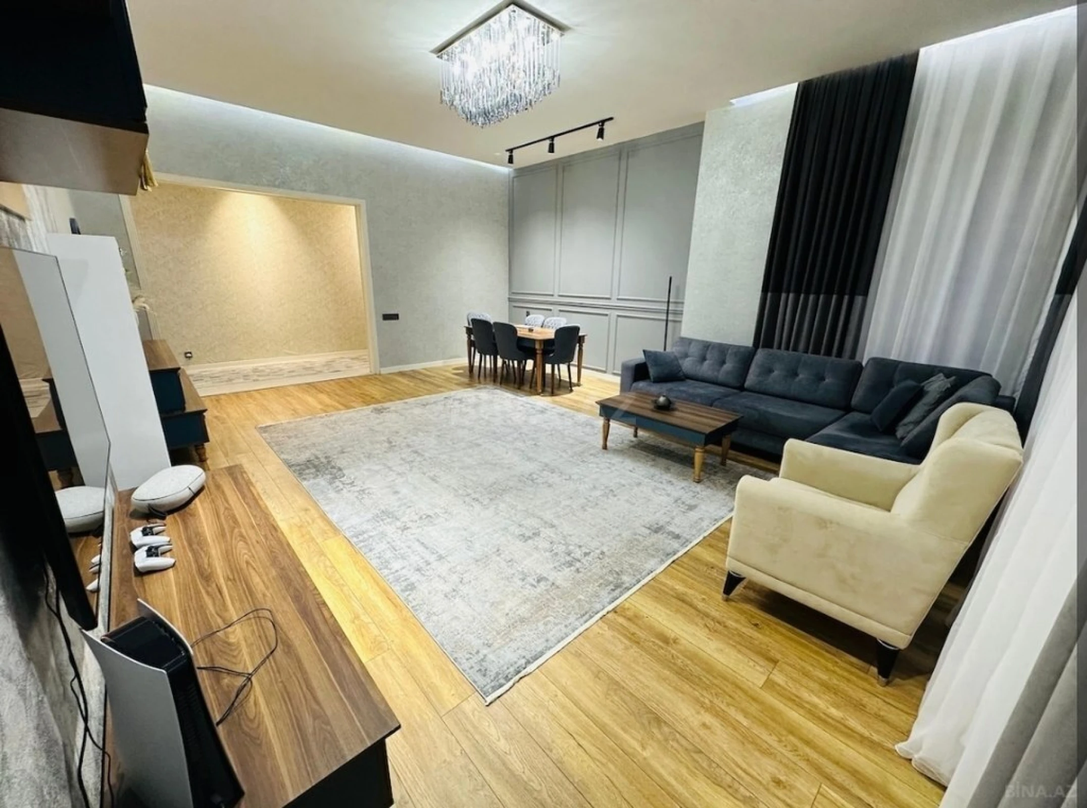 Kirayə verilir 4 otaqlı həyət evi 360 m²