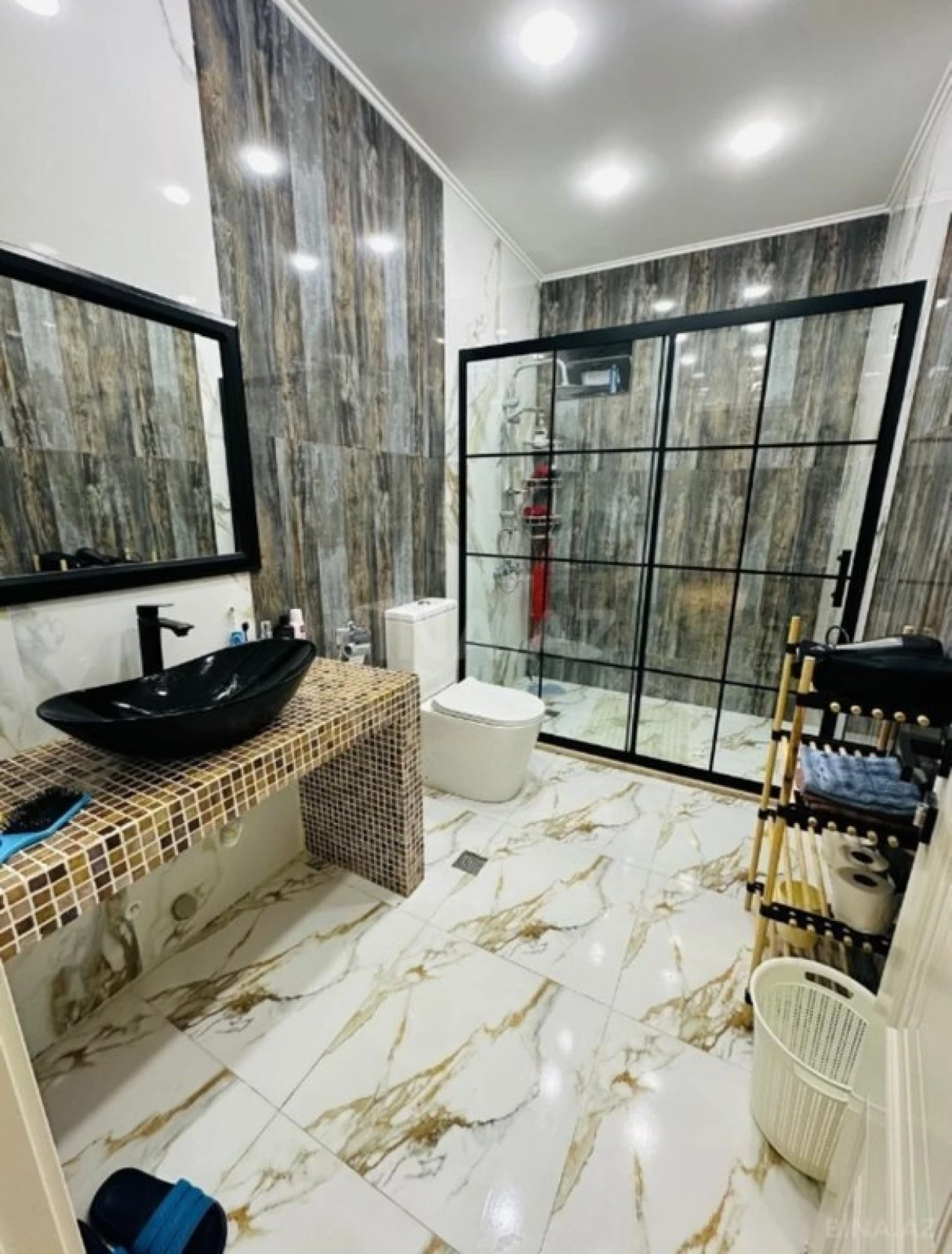 Kirayə verilir 4 otaqlı həyət evi 360 m²