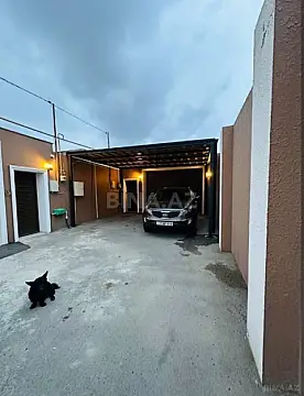 Kirayə verilir 4 otaqlı həyət evi 360 m²