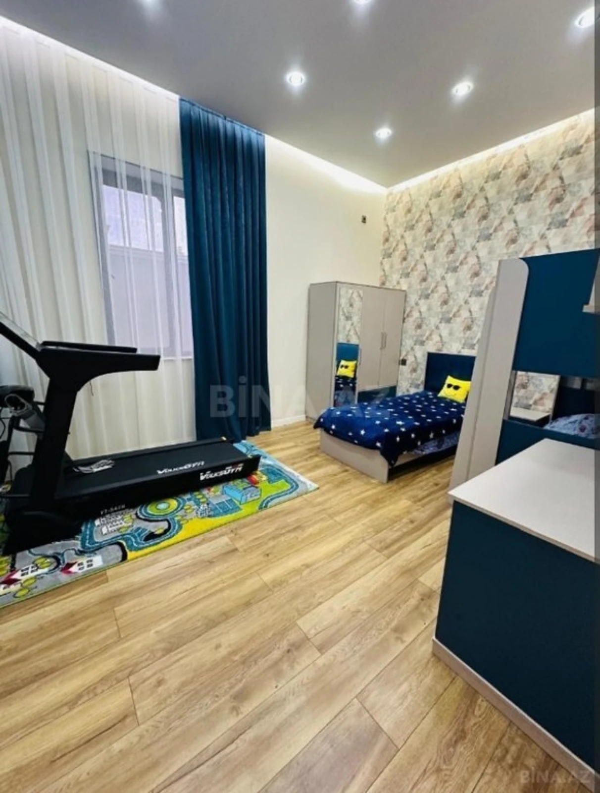 Kirayə verilir 4 otaqlı həyət evi 360 m²