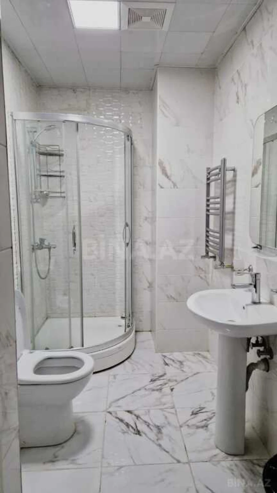 Kirayə verilir 3 otaqlı mənzil 85 m²