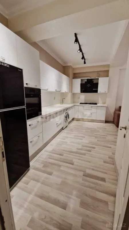 Kirayə verilir 3 otaqlı mənzil 85 m²