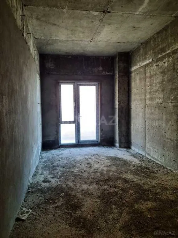 Satılır 6 otaqlı mənzil 501 m²